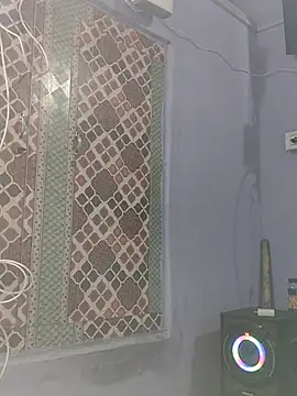 YOURBHABI143 webcam