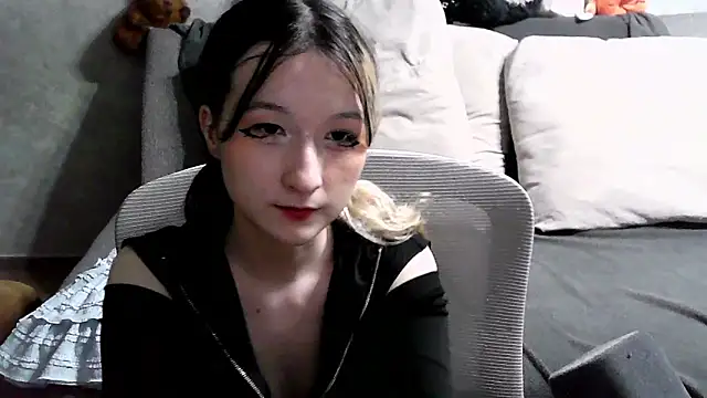 Lilfain_baby live webcam show