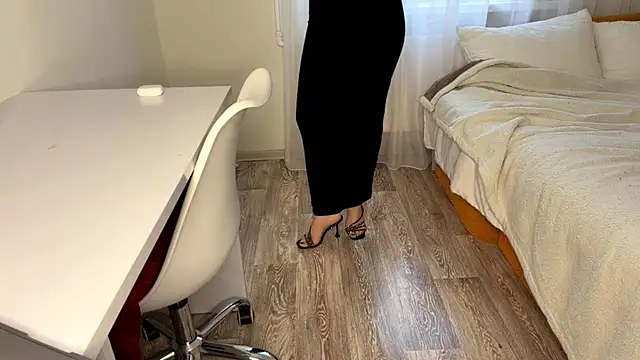 Adrll_Cute live webcam show