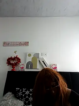 BustyMilf_ webcam