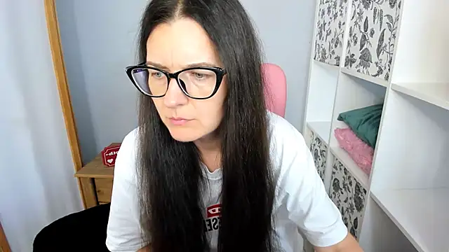 NadiaXlove webcam