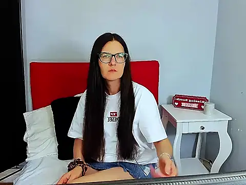 NadiaXlove live cam on StripChat