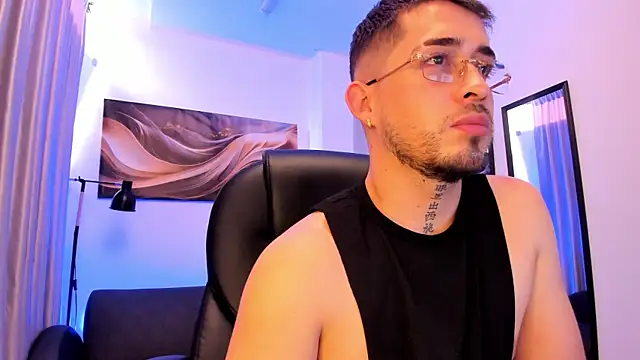 Tommas_Jhonson webcam