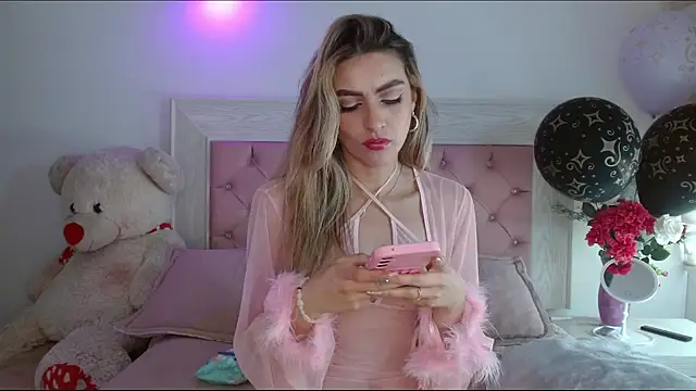 Ayleen_m webcam