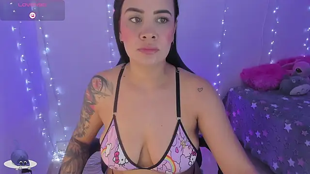 roseliam25 live cam on StripChat