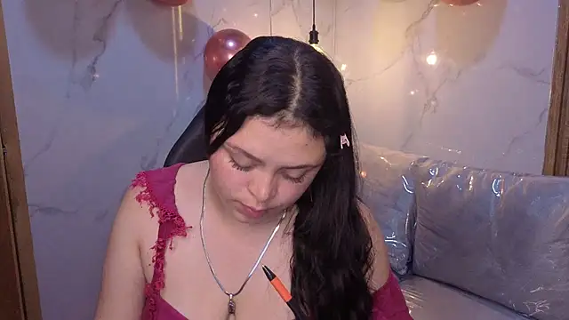 cute_angell_ (F teen) - suck tits