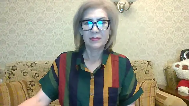 Elegant00Lady webcam