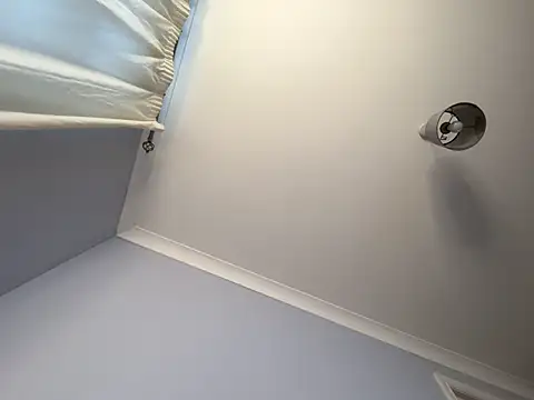 petitelucyXoxx live cam on StripChat