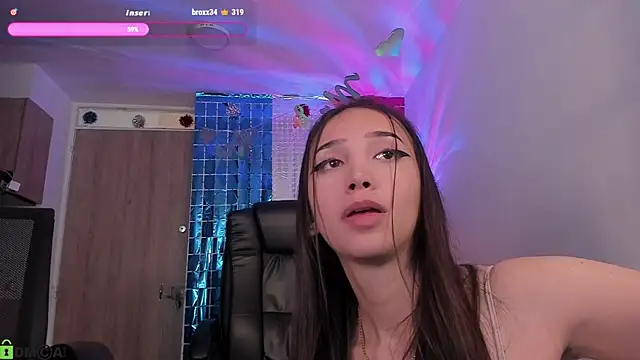 mikeyvioleta_ - Mikeyvioleta_'s free webcam - UK Sex Cams