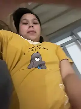 avery_7 live webcam show