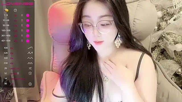 Monica-666888- live webcam show