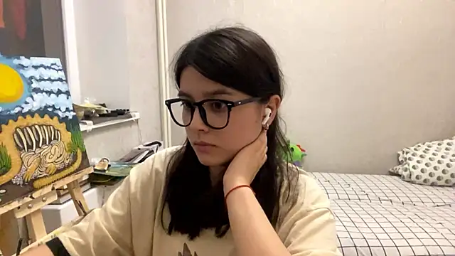 SaintMari live webcam show