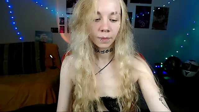 Nica_Kawaii live webcam show
