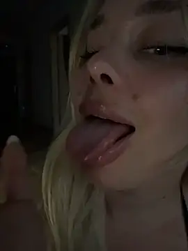 lilixcake live webcam show