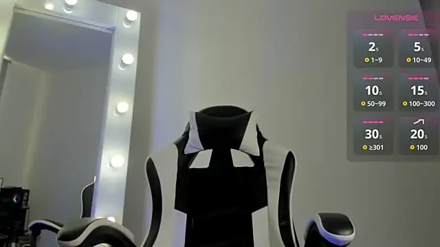 Noah_blackmen live webcam show