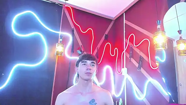 MaximumSteel_ webcam
