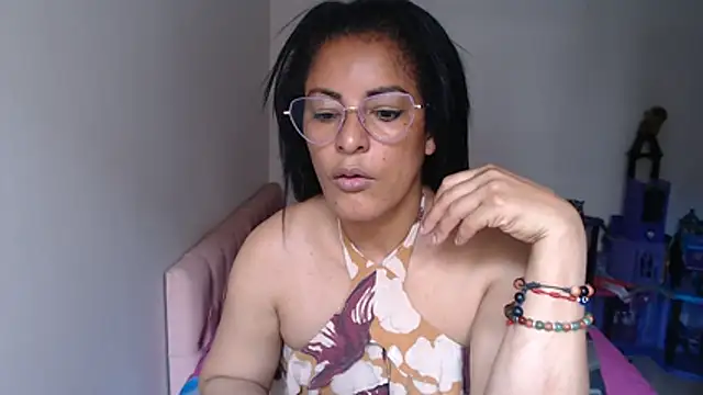 kateleyagrey webcam