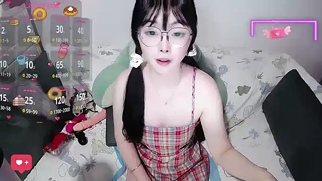 baby-yaya20 live webcam show