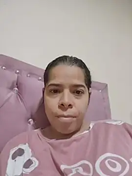alexa-cooper- webcam