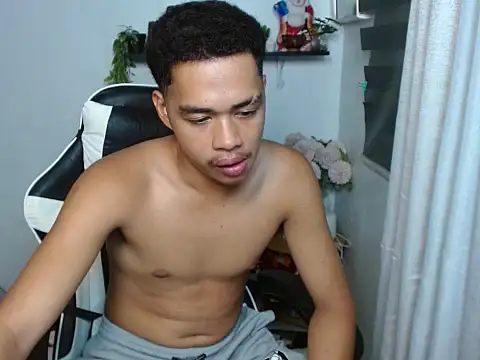 curlyasian_njxx (M twink) - jerking