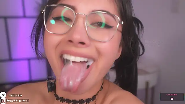 gigi_ulala1 webcam