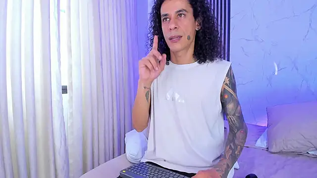 jackandrosse_ - JackAndRosse_'s free webcam - UK Sex Cams
