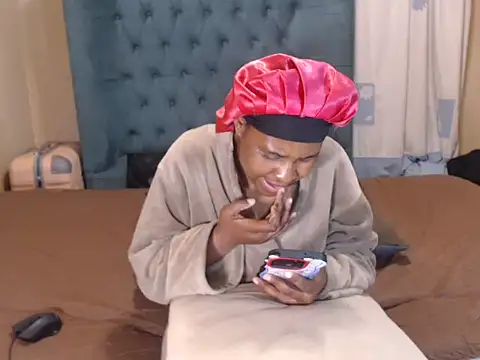 EbonyEssence webcam