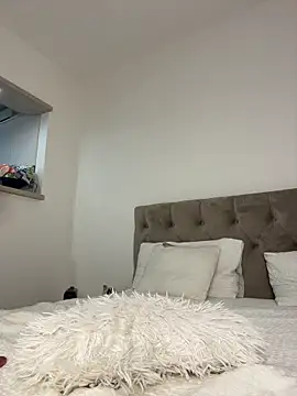 IrisBlues live webcam show