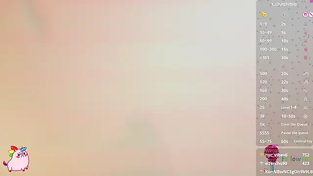 MARIANA_TAY1 live cam on StripChat