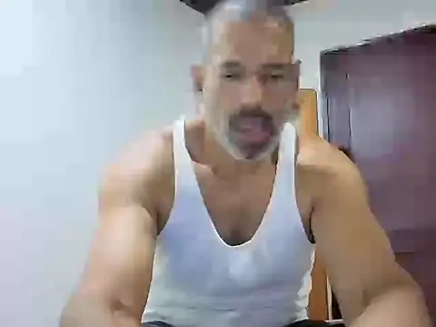 jackbigcock11 webcam