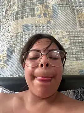 MiaCollinssx live cam on StripChat