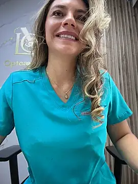 alicee16 live webcam