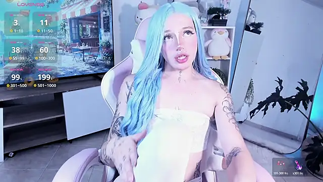 KloeKing__ webcam