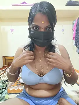Tamil_Ishu webcam