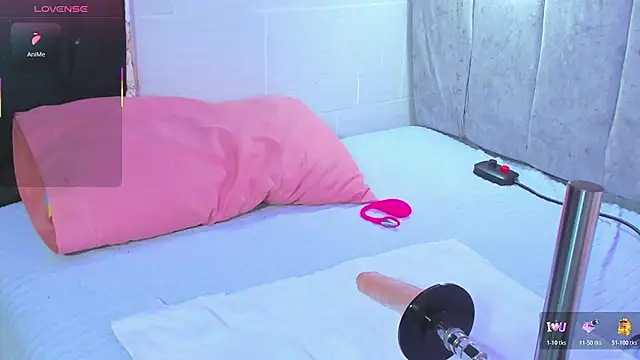 lanna_brunette