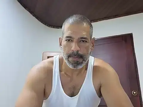 jackbigcock11 webcam