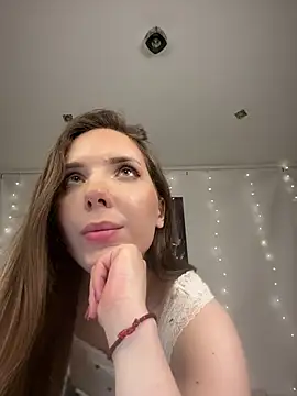 LINA_ALL_EYES_ON_YOU webcam