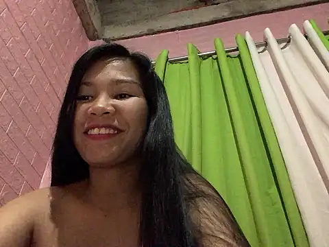 Cleo17 webcam