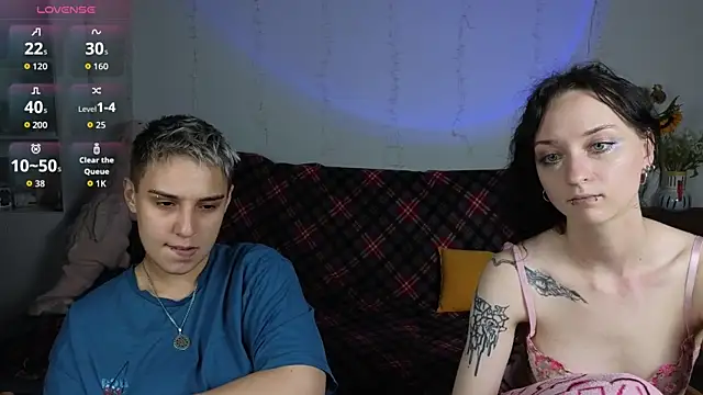 LuxuryLoverss webcam