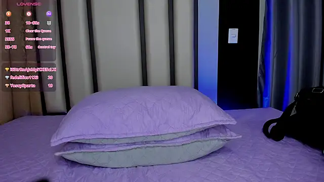 Maddie_01 webcam