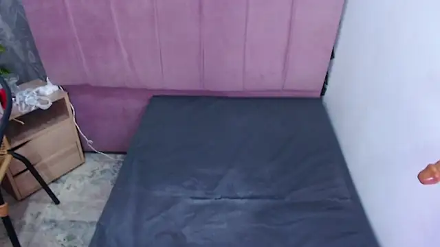 Alysrous_Mar webcam