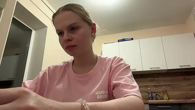 TasiaRibao live cam on StripChat