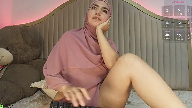 dalilasaadi_ webcam