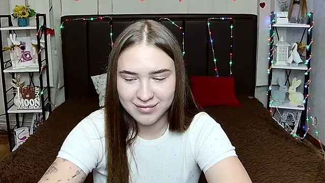 LauraHlot