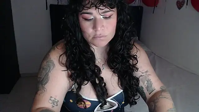 ANGELIQUE_KLANE