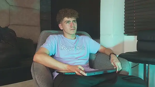 tyler_mcrey (M young) - sexy dance!!!