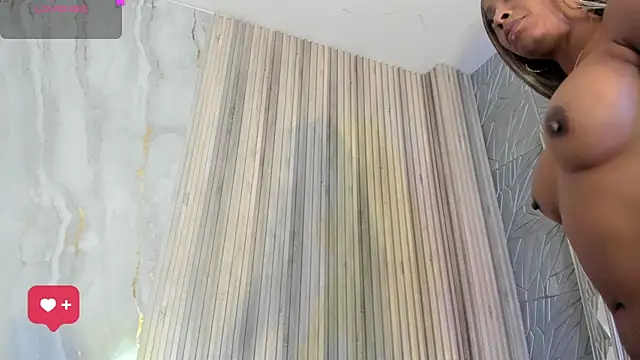 BriannaChelsea webcam