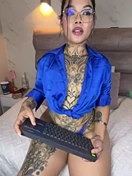 madyson_fox (F young) - BAILE SENSUAL DESNUDA