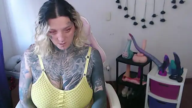 sloppytitss (F milf) - pumped more my pussy