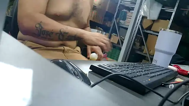 BustedCall live sex cam